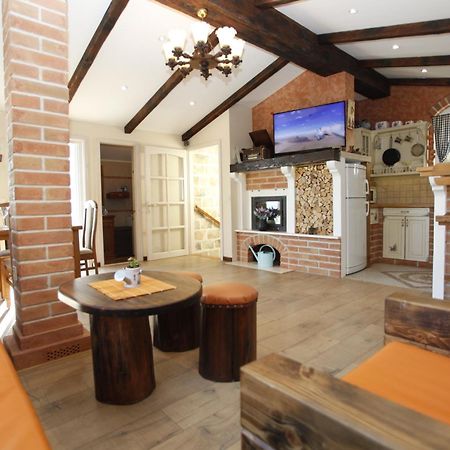 Apartments Rustica Makarska Dış mekan fotoğraf