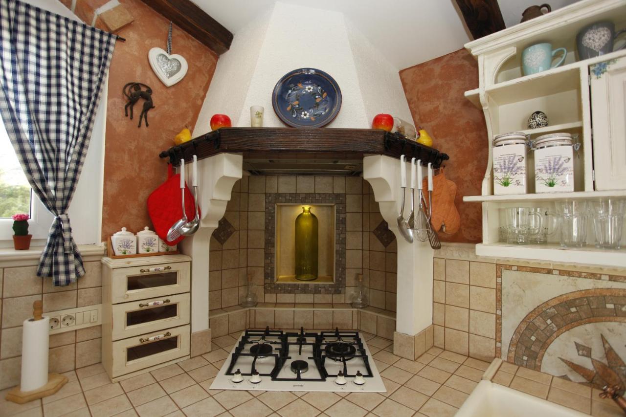 Apartments Rustica Makarska Dış mekan fotoğraf