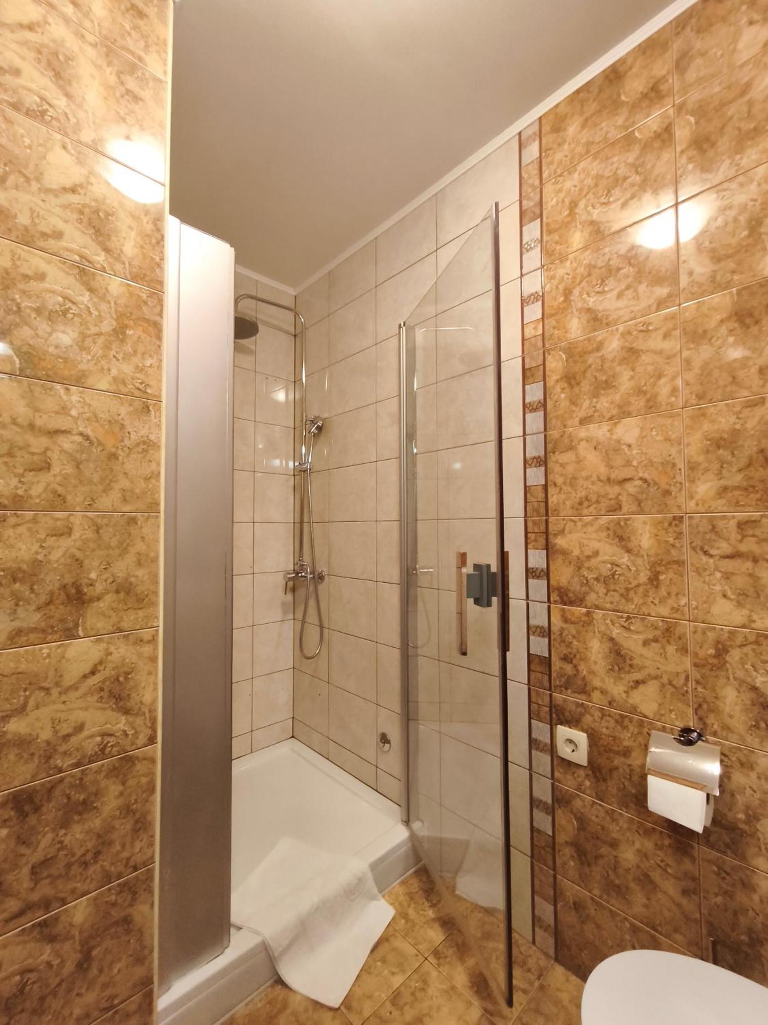 Apartments Rustica Makarska Dış mekan fotoğraf