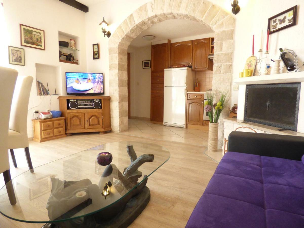 Apartments Rustica Makarska Dış mekan fotoğraf