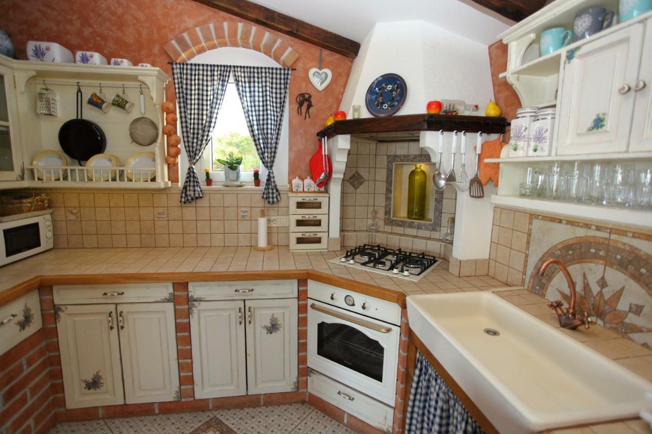 Apartments Rustica Makarska Dış mekan fotoğraf