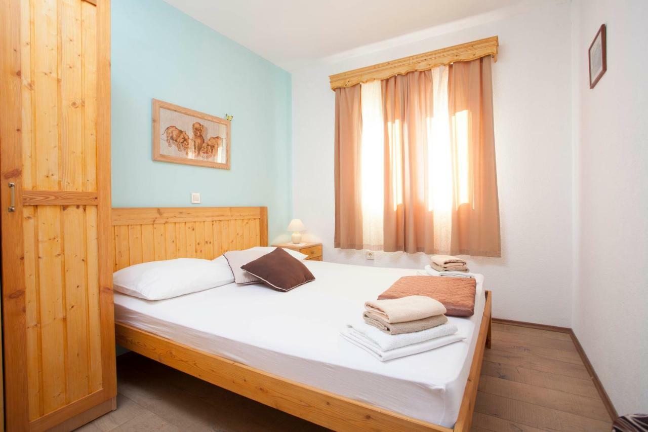 Apartments Rustica Makarska Dış mekan fotoğraf